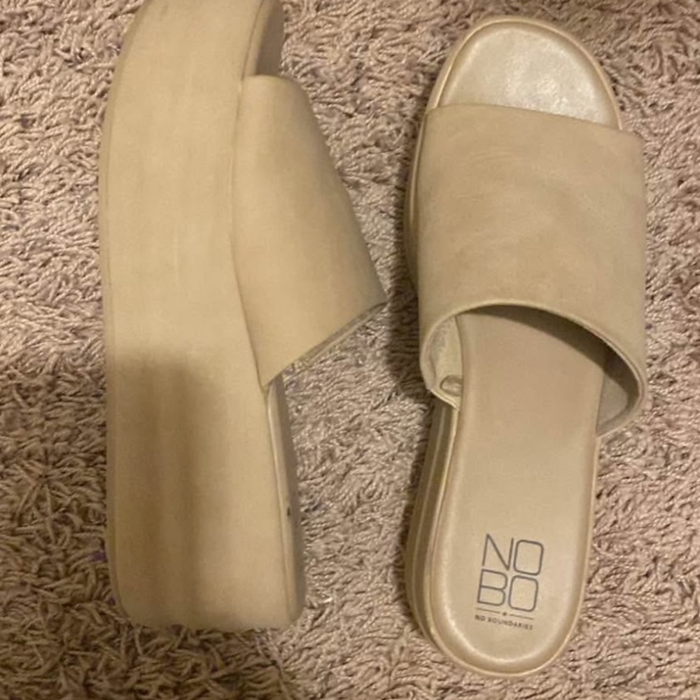 NOBO Tan Platform Shoes with Minimalist Design